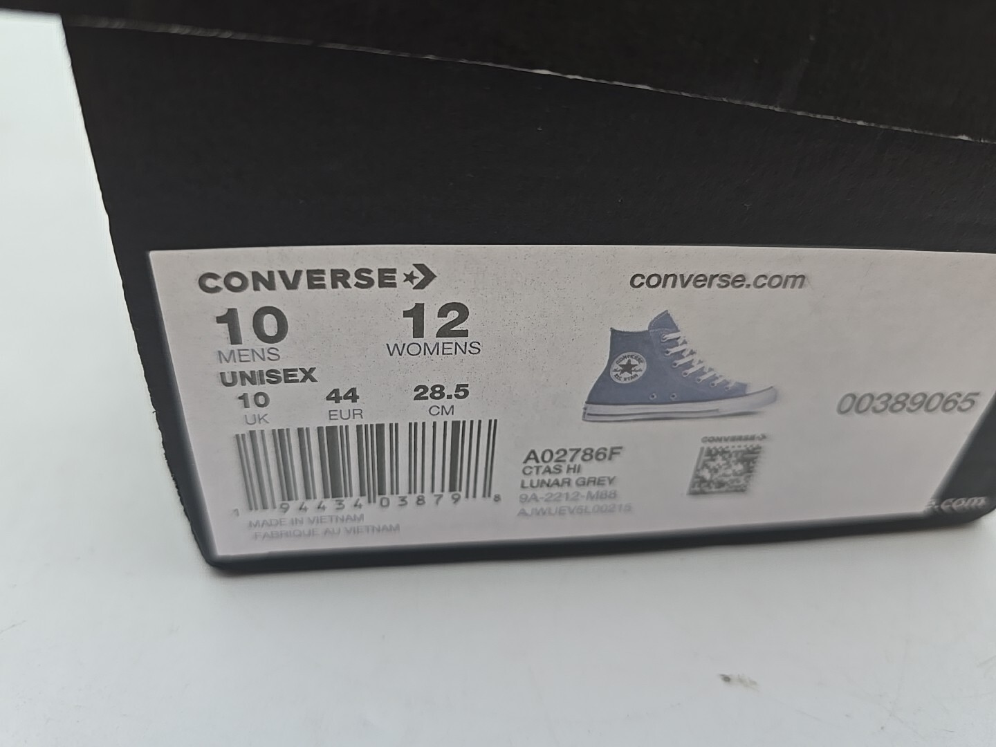 NIB Converse Chuck Taylor All Star Sneakers 'Lunar Grey' A02786F 10M/12W Hi Tops