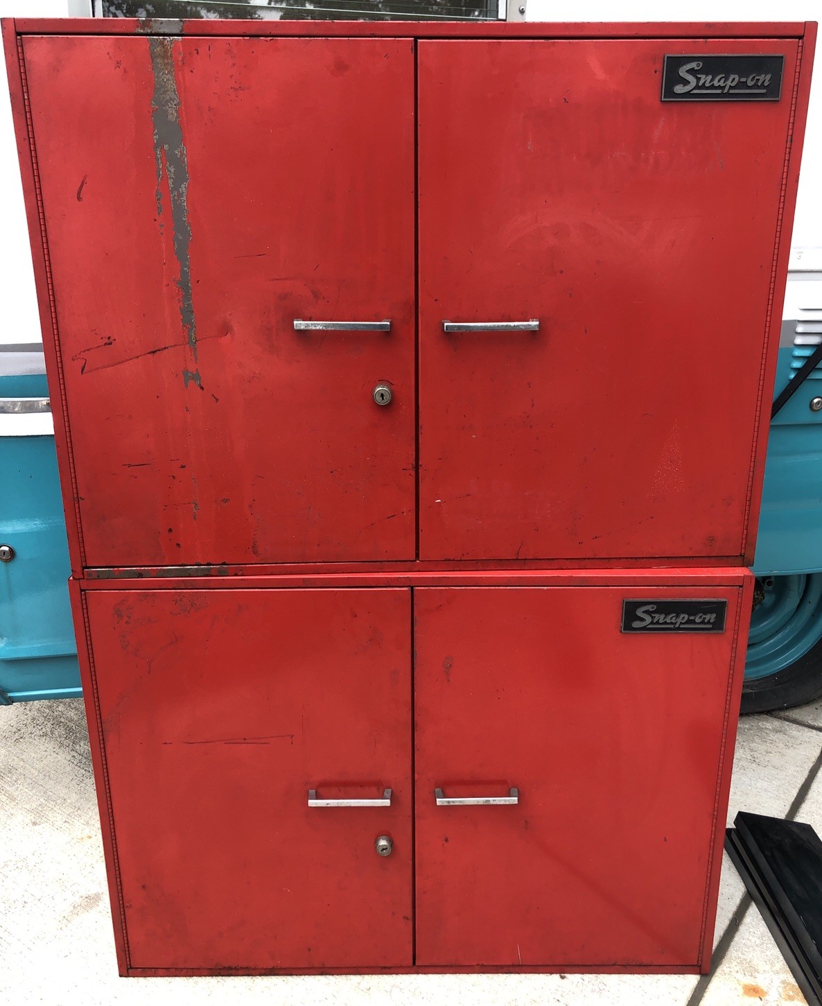 PAIR VTG 1980 Snap On Tools Wall Cabinet KRA-270A KRA270 (NO KEYS)