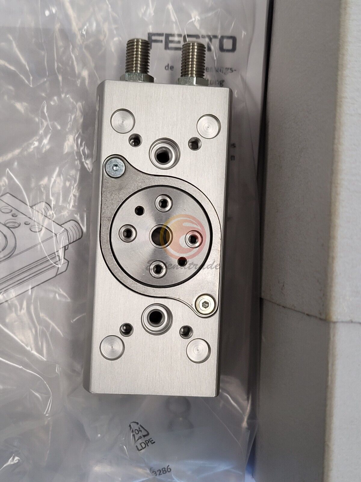 1x FESTO DRRD-12-180-FH-PA 2282067 Rotary cylinder New