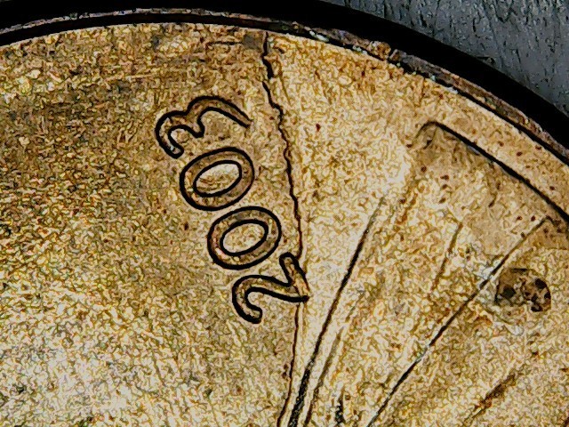 2003 Lincoln Cent , large die breaks.