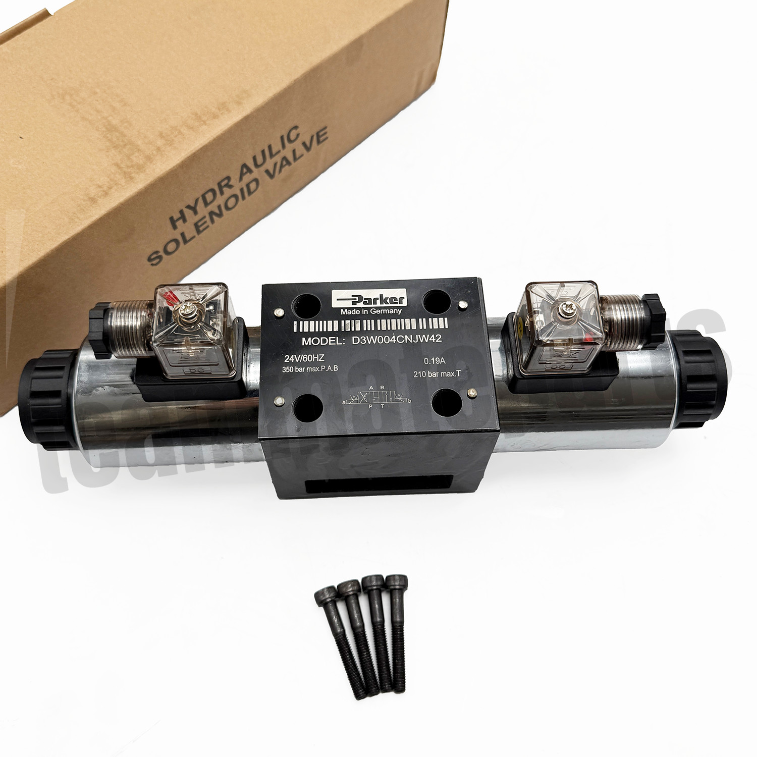 Brand New Parker D3W004CNJW42 Solenoid Operated Directional Control Valve