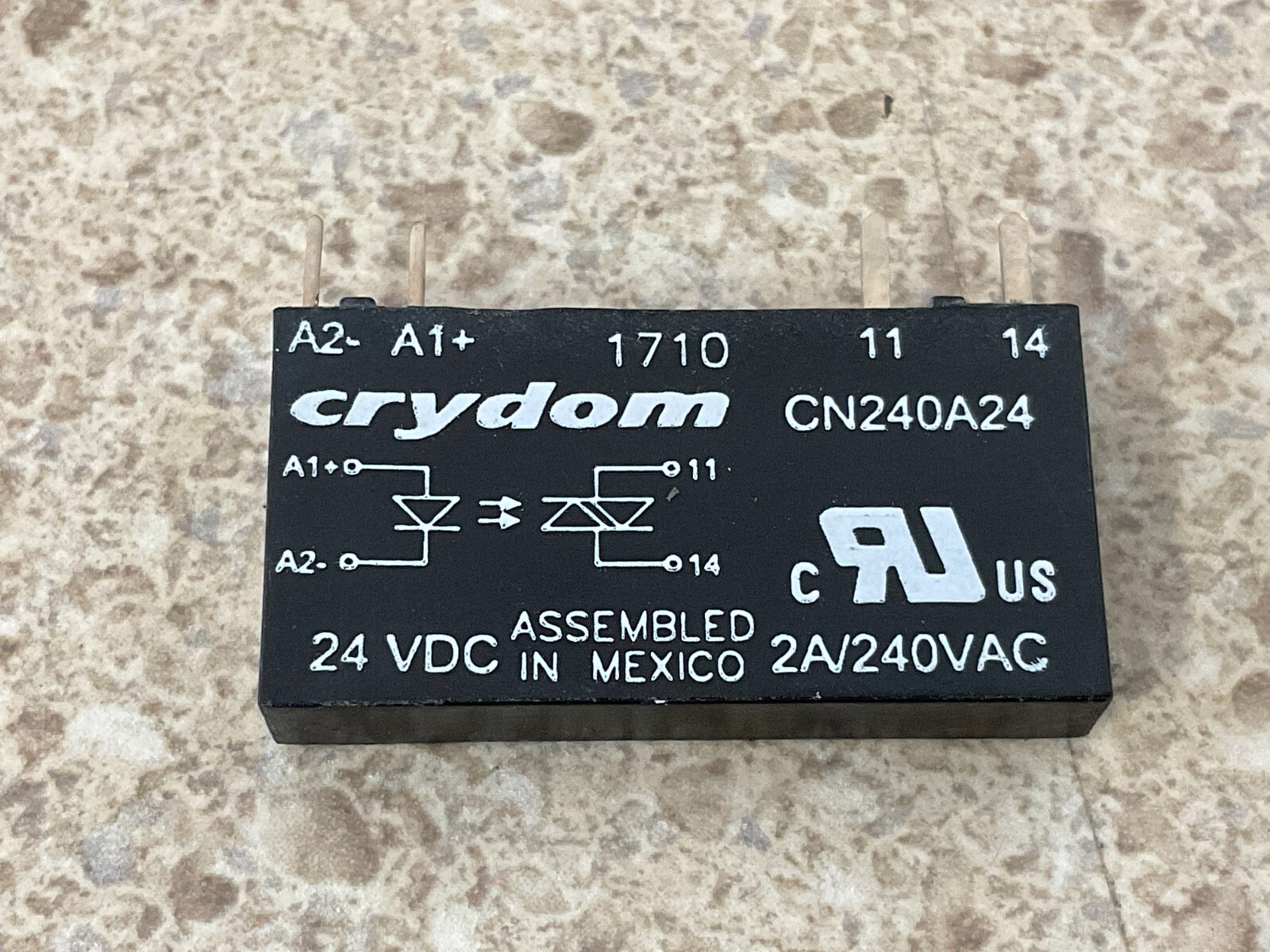 Crydom CN240A24 NEW