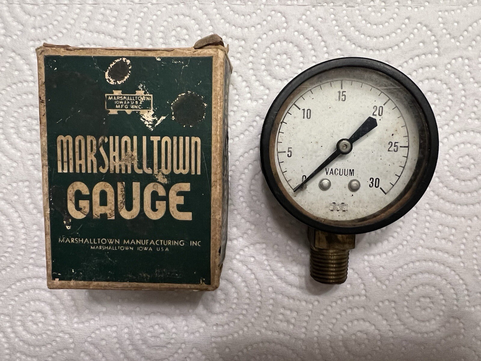Vintage Marshalltown Mfg Co. Vacuum Gauge NOS + Original Box