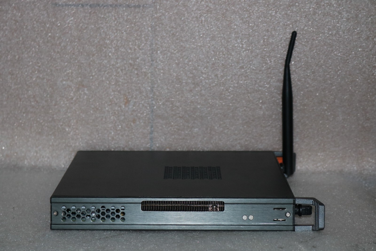 ViewSonic AC VPC14-WP-2 ViewBoard VS16933, PRE-OWNED .