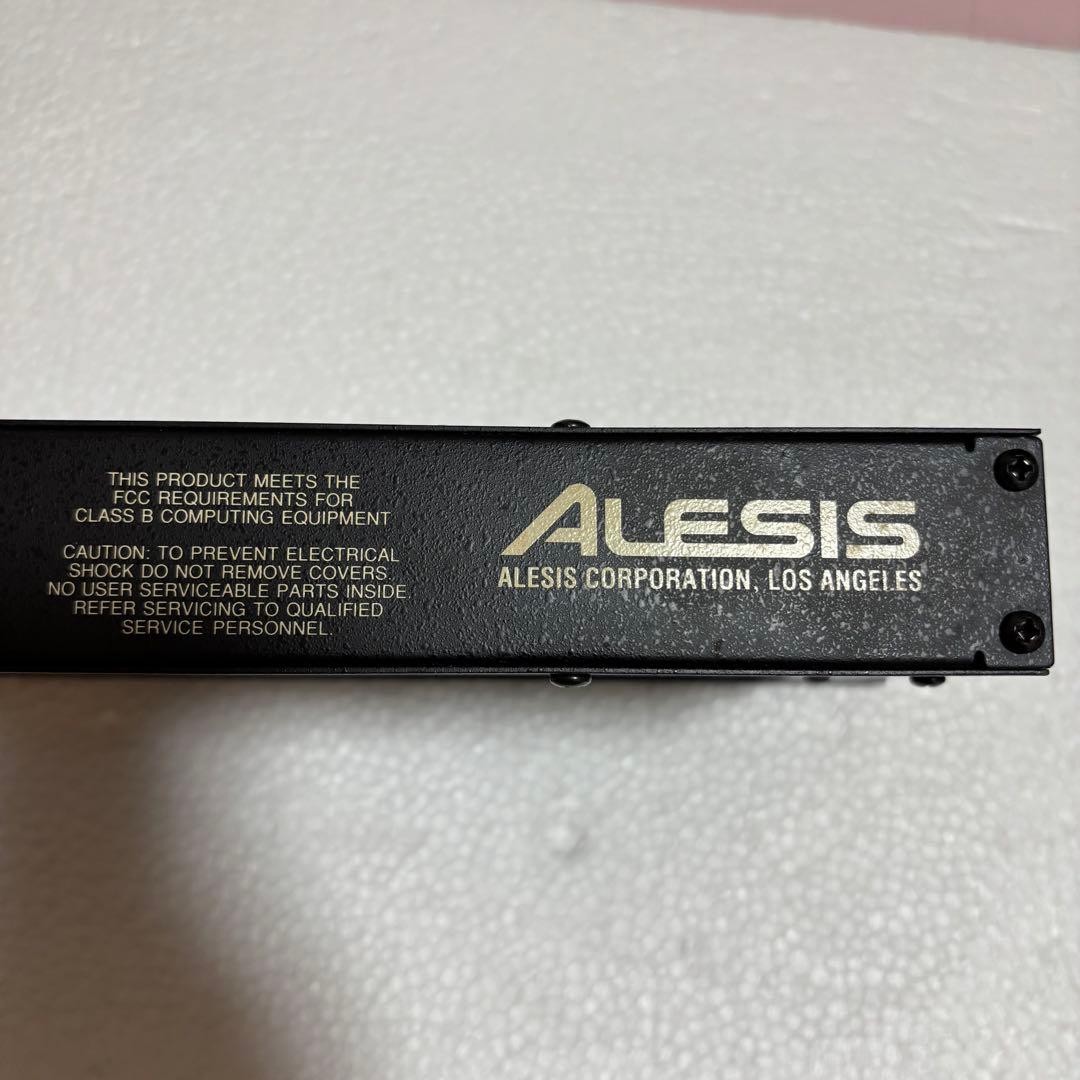 ALESIS QUADRAVERB 651007