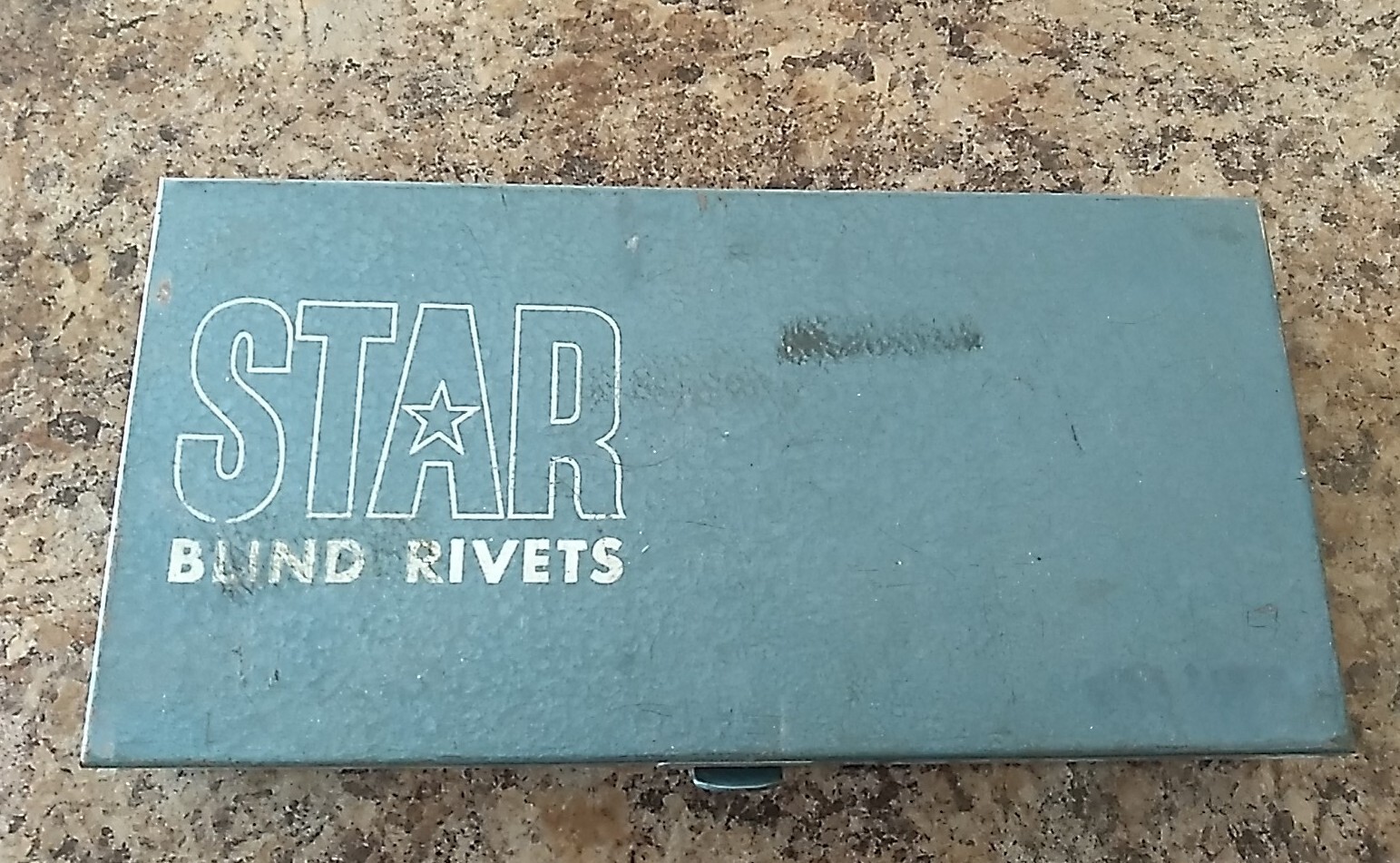 VINTAGE Star Blind Rivet Kit..excellent vintage condition