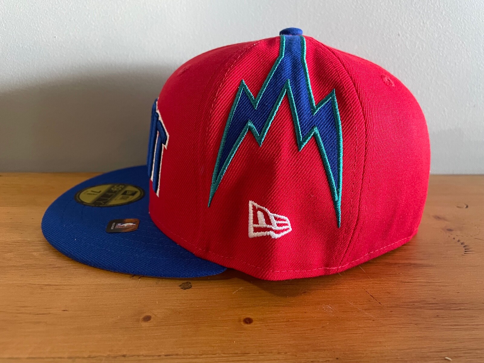 New Era DETROIT PISTONS CITY EDITION 59FIFTY FITTED (JUST IN) 60223810 RED