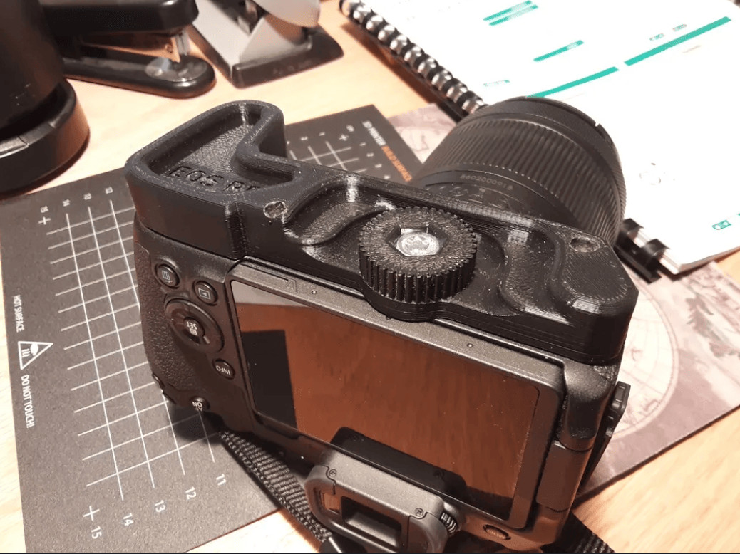 Canon EOS RP Grip – Enhanced Camera Handling And Comfort - Multicolor