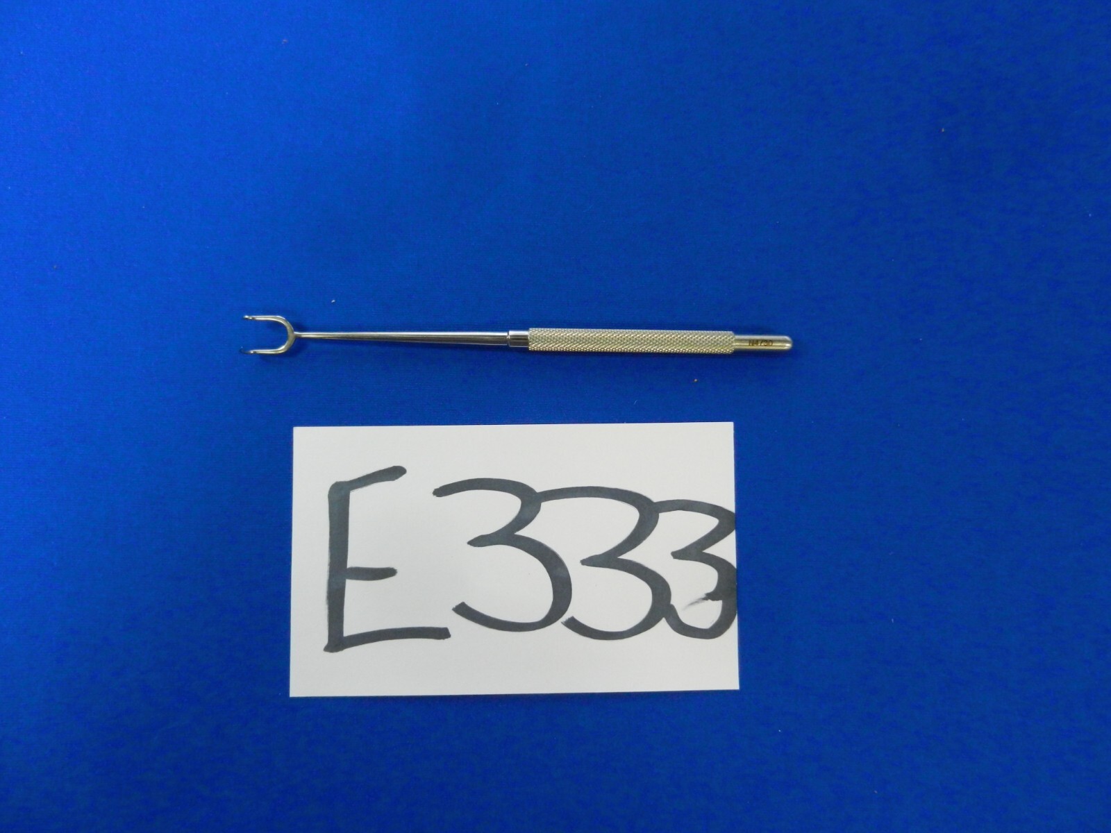 E333 Bausch and Lomb Joseph 10mm Double Hook 15.8cm Length N4730