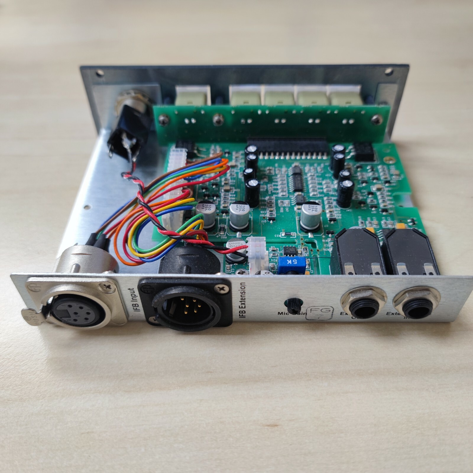 Clear-Com MA-704 Program Interrupt and IFB Leader Control and Access Station