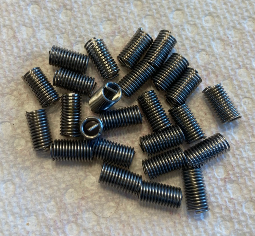 25 pcs Helicoil 1084-4CN120  M4-0.7x3D  Inserts