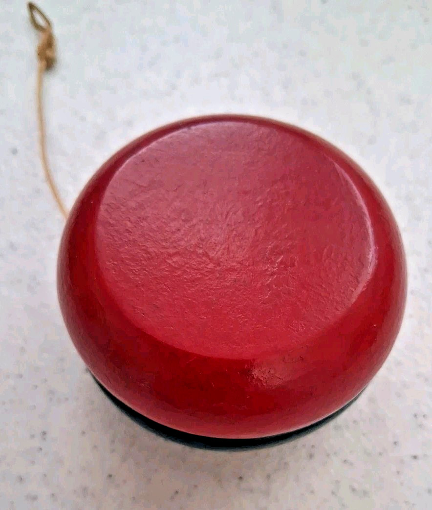 Yo-Yo Whirl-King Top Standard Model Wooden Diameter 2.25 Inches Red and Blue