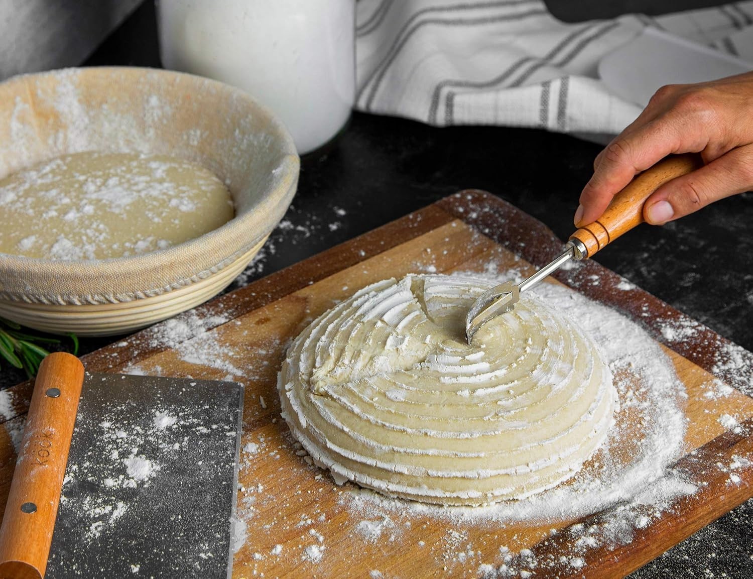 Artisan Bread Baking Essentials: 9-Inch Rattan Baskets & Scraping Tools Included