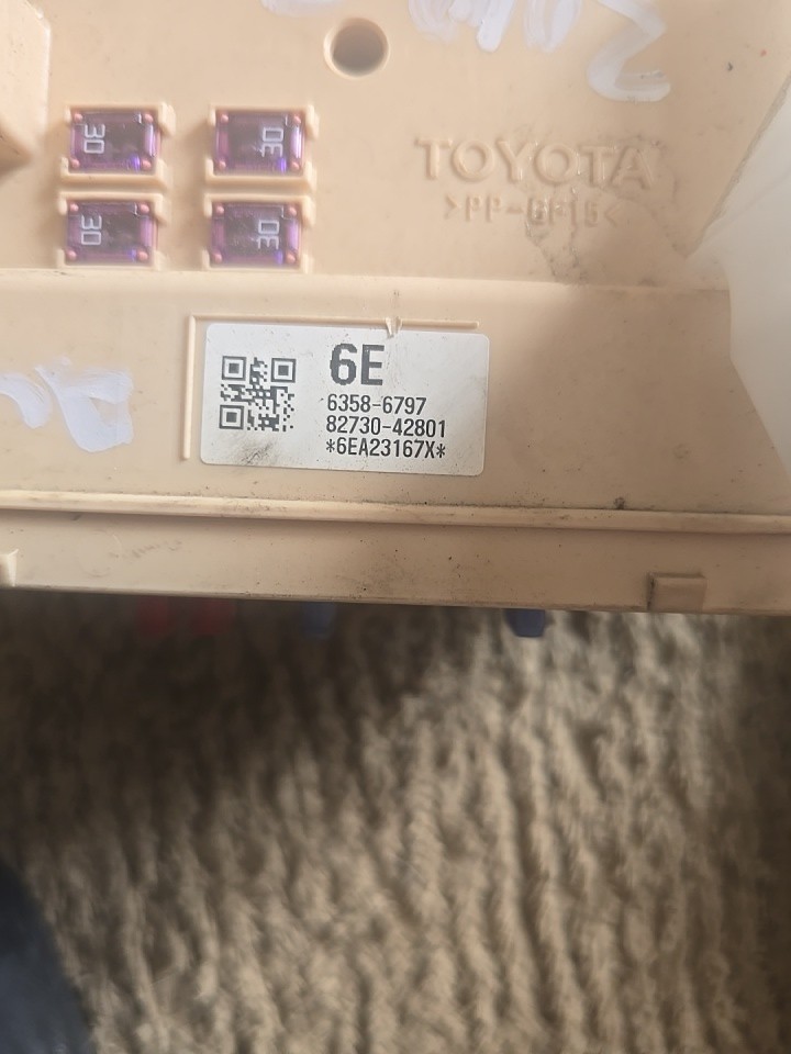 2016-2018 Toyota Rav4 Multi Plex Network Computer Module Unit 82730-0R101