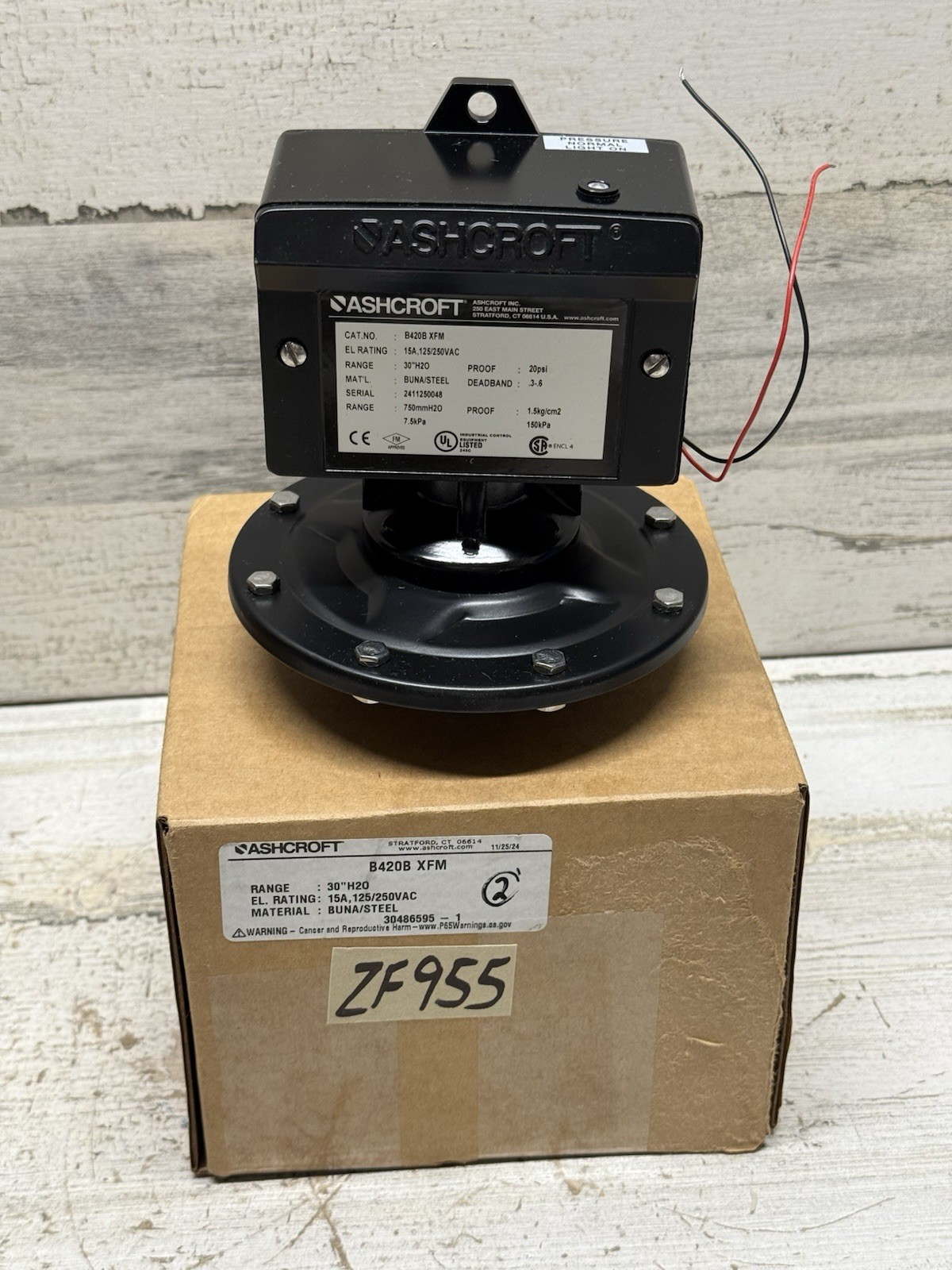 Ashcroft B420B XFM Pressure Switch 20 psi 15A@125/250V NEW