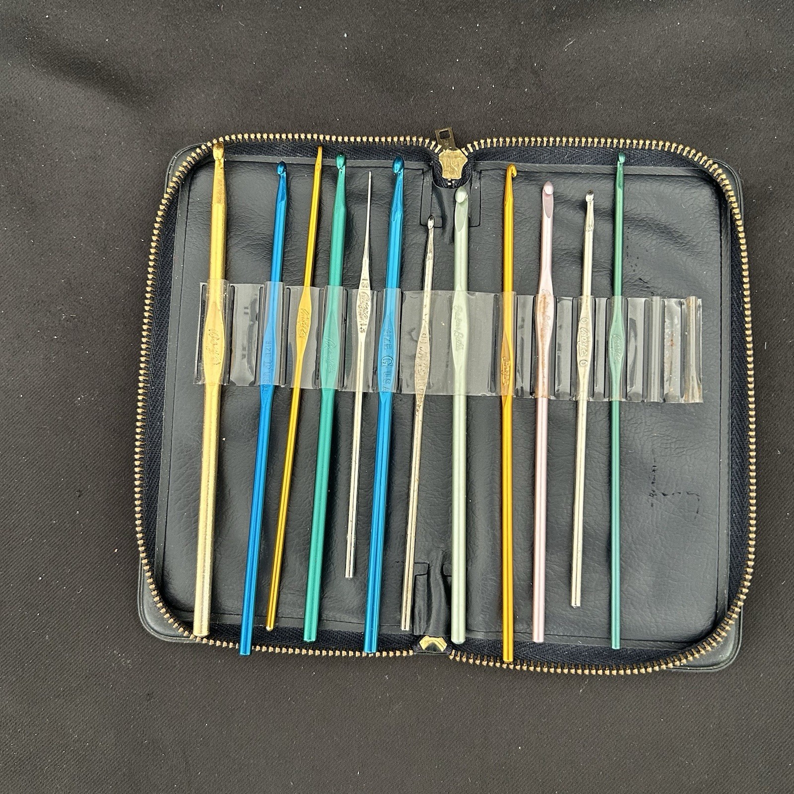 Vintage Lot of 12 Metal Crochet Hooks Various Sizes - 10 Boye 2 Susan Bates USA