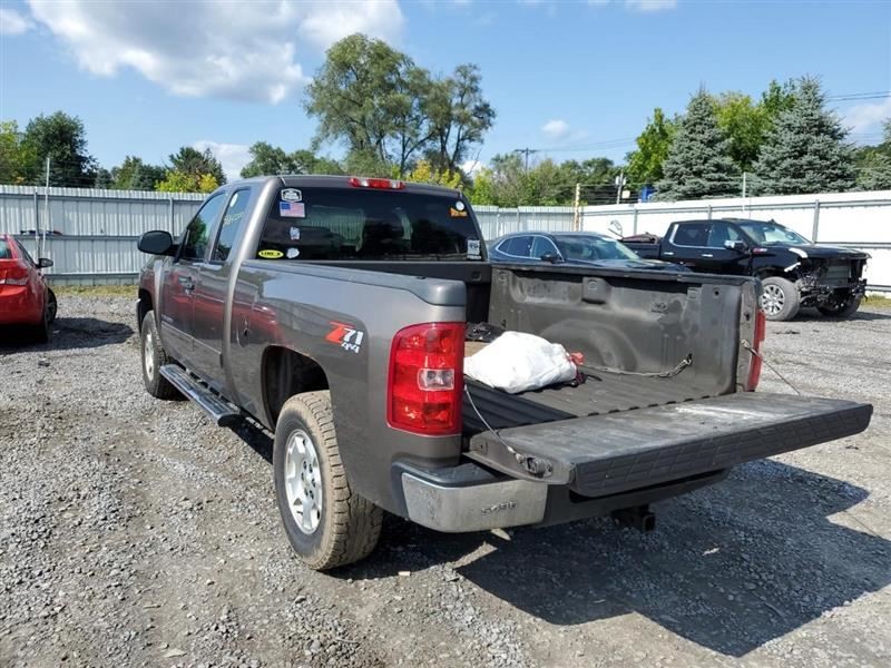SILVRDO15 2012 Glove Box 369708