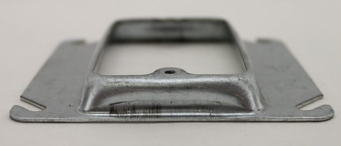 Raco 57 cm³ 3.5 cu. in. Square Device Cover