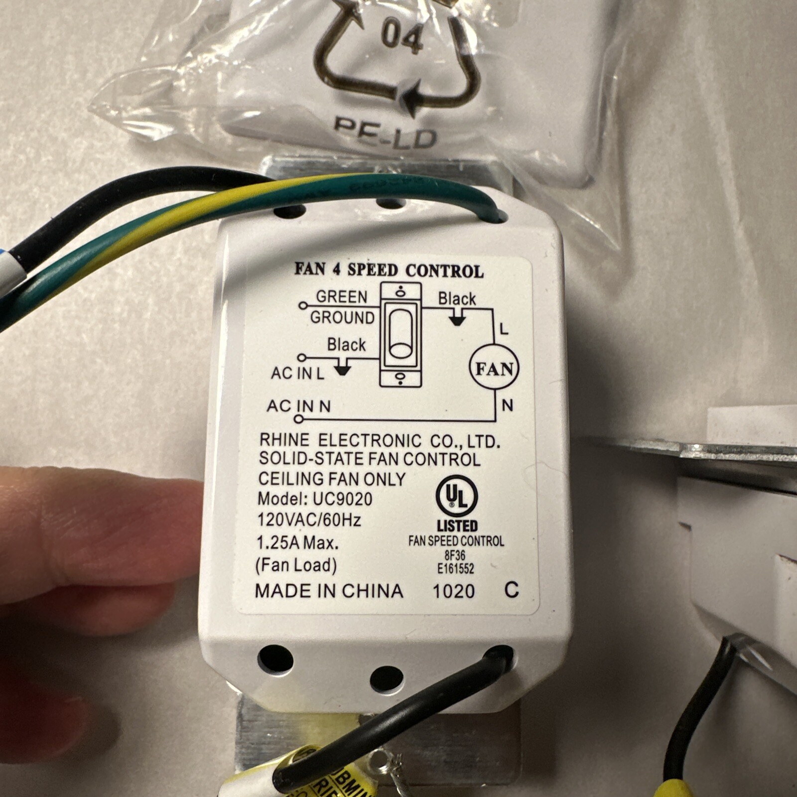 (2) MinkaAire WC116 4 Speed Fan Controls - White