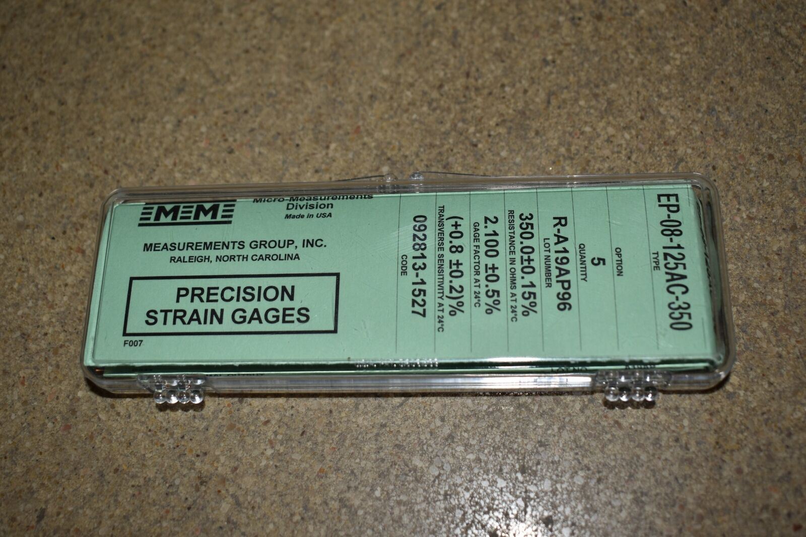 ^^MICRO-MEASUREMENTS PRECISION STRAIN GAGE- EP-08-125AC-350  (MM#41)