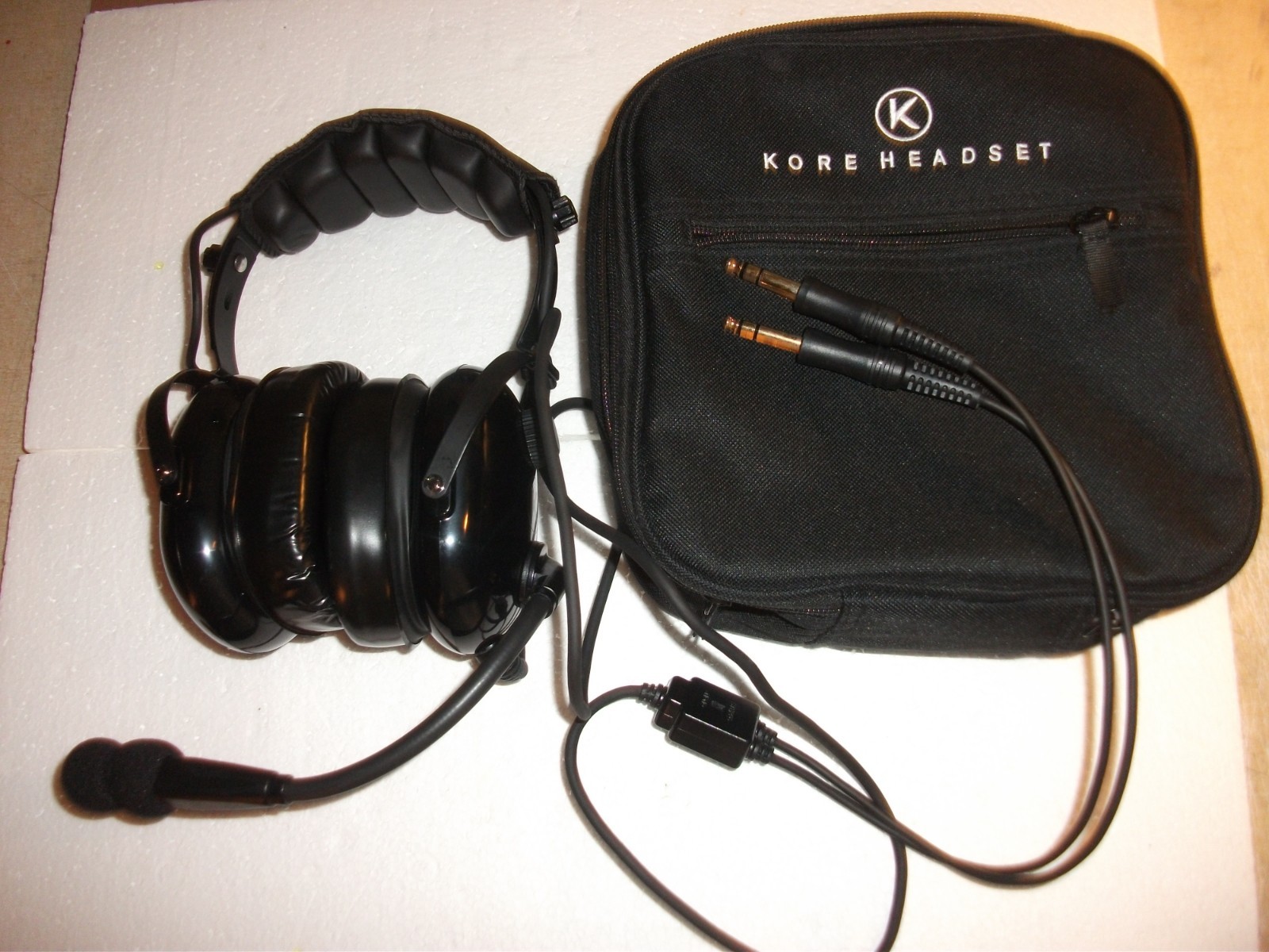 Kore headset KA-1 Premium Headset DuslGA Plugs