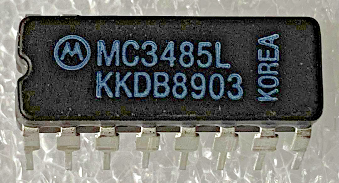 LOT OF 5 NEW MOTOROLA MC3485L CERAMIC QUAD LINE DRIVERS *FAST SHIPPING FROM USA*