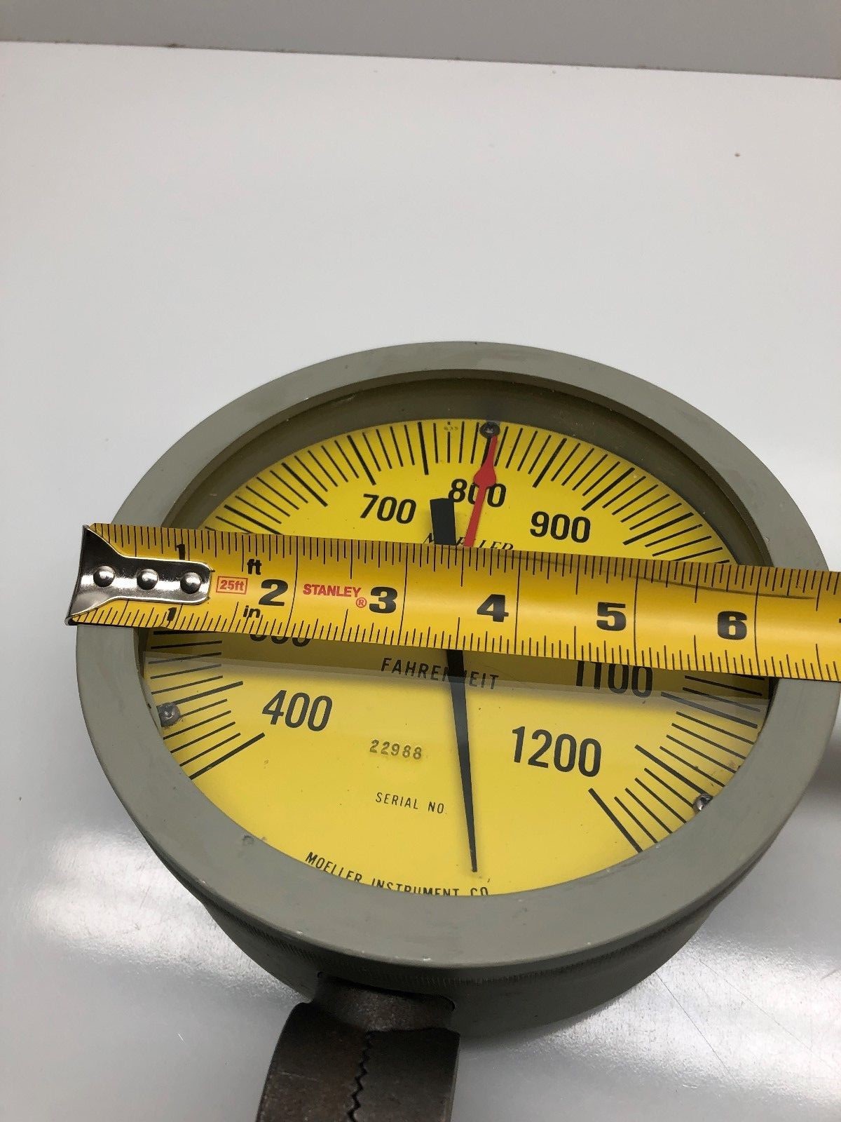 MOELLER DIAL THERMOMETER
