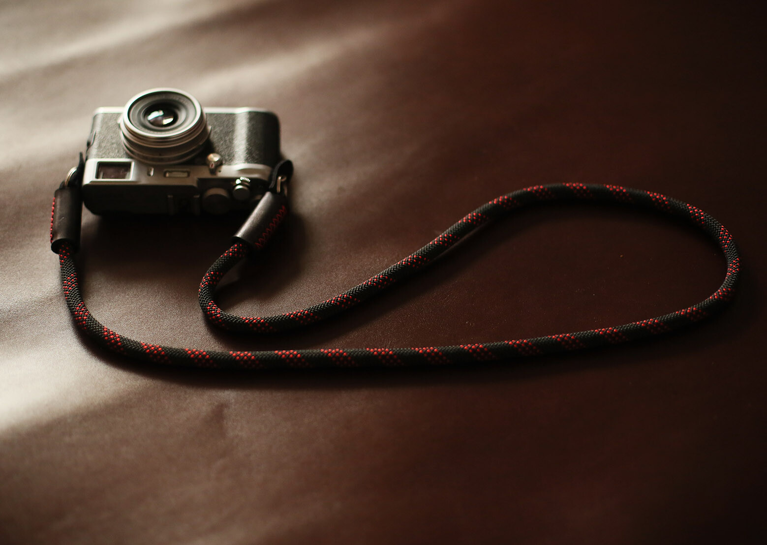 Black red dot climbing rope camera neck shoulder strap type B