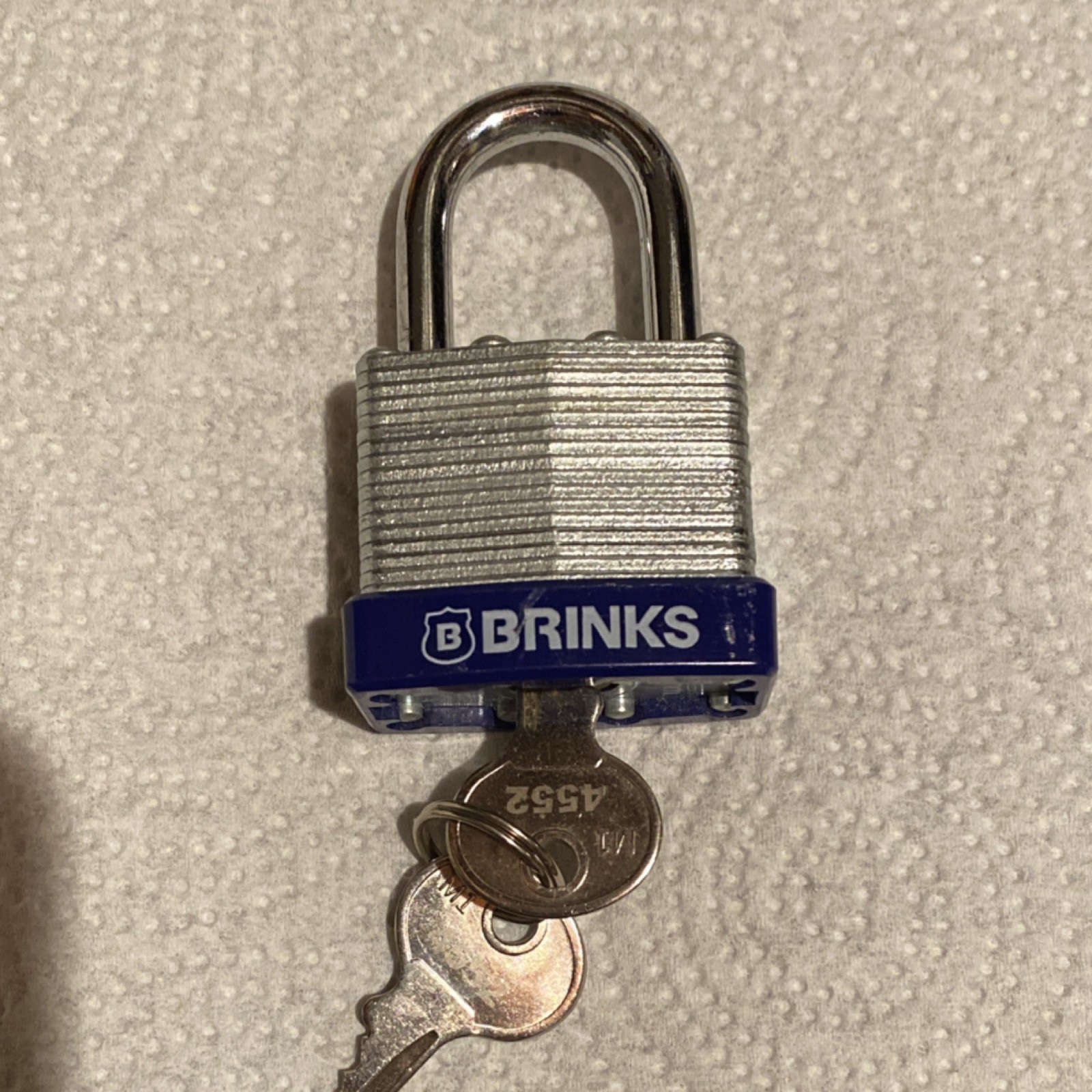 Brinks Keyed Steel Padlock, Metallic Finish, Silver/Blue, 1 Pack