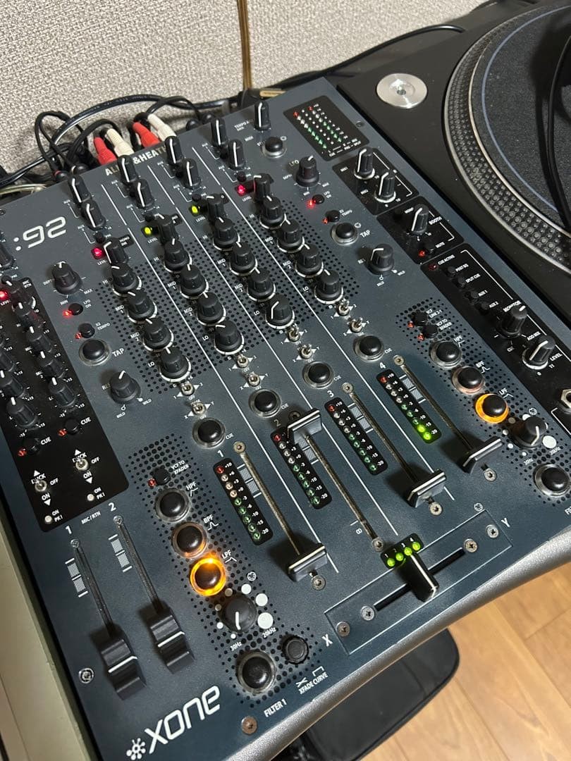 Allen & Heath Xone:92 Professional 6-Channel Club/DJ Mixer High-end from Japan