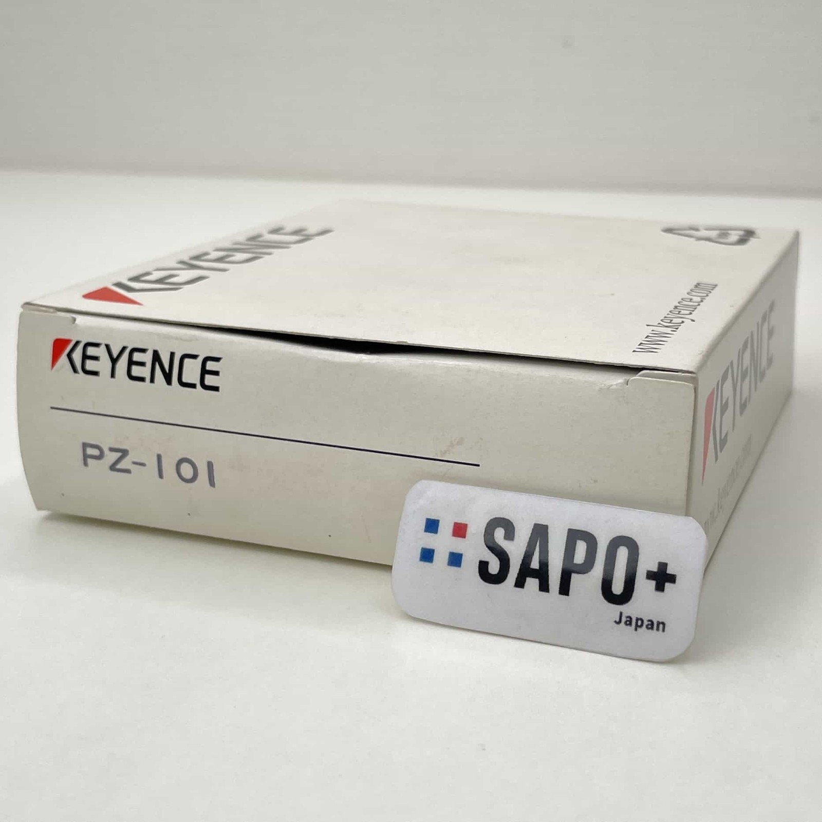 Keyence PZ-101 No accessories included. Box type is random. new