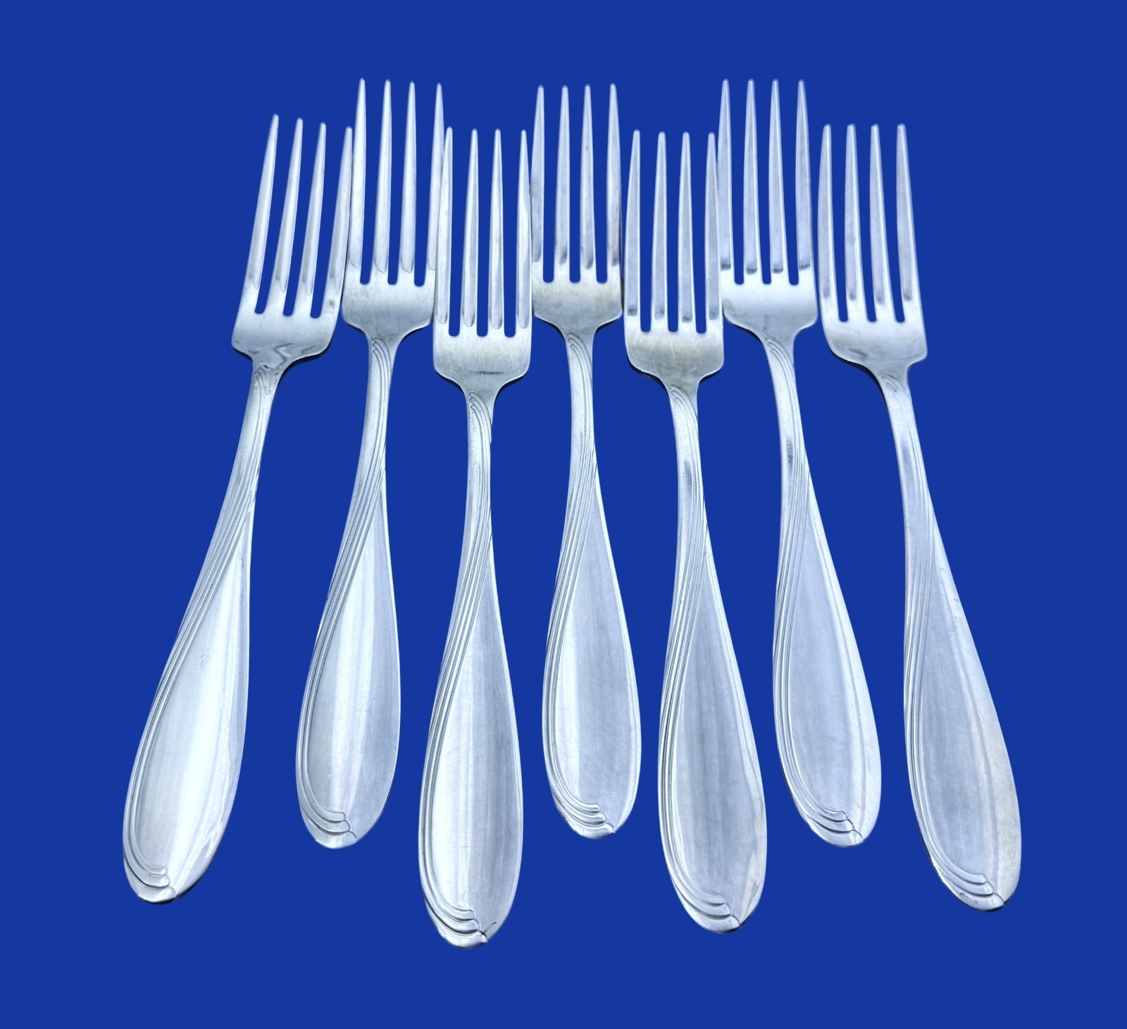 Oneida CAMBER SCROLL Glossy Stainless -- Set of 7 Dinner Fork 7 1/2"