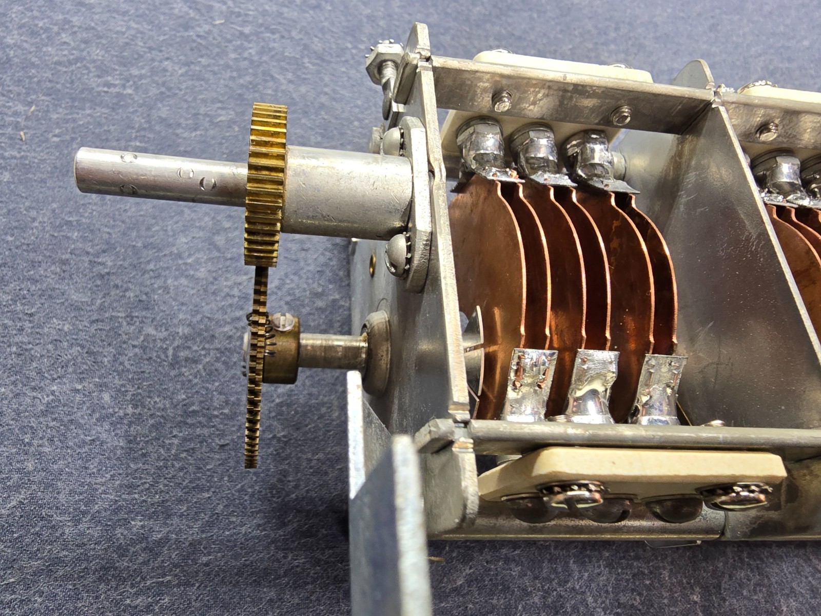 Hammarlund HQ - 180 Ham Radio Receiver Part - Band Spread Variable Capacitor