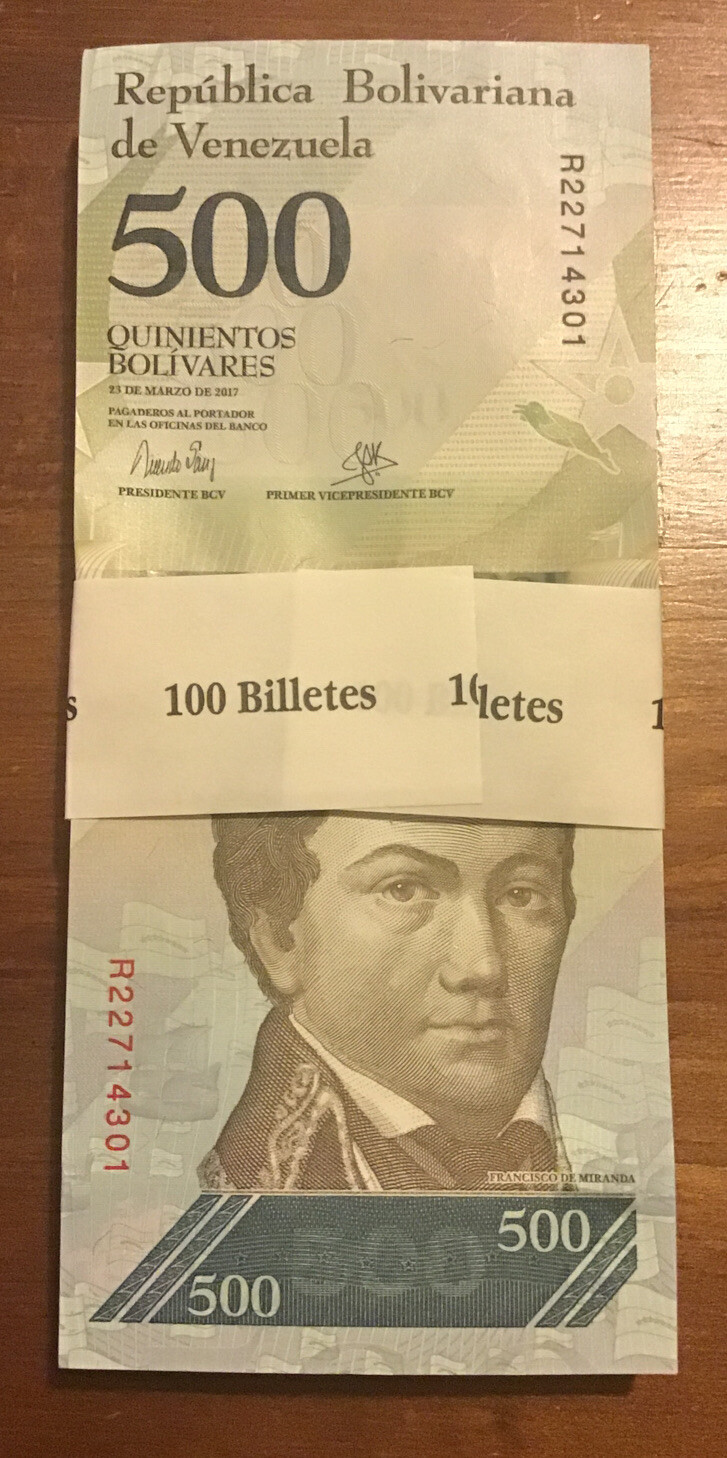 Venezuela Banknote Bundle. 100 X 500 Bolivares. Dated 2017. Uncirculated.