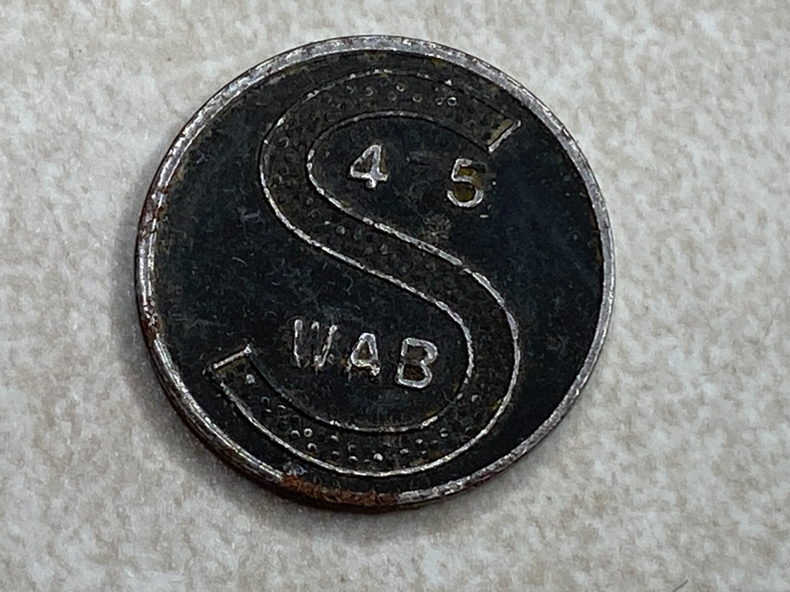 S 475 WAB Skweres Tavern Amusement Arcade Slot Pinball Trade Token T405