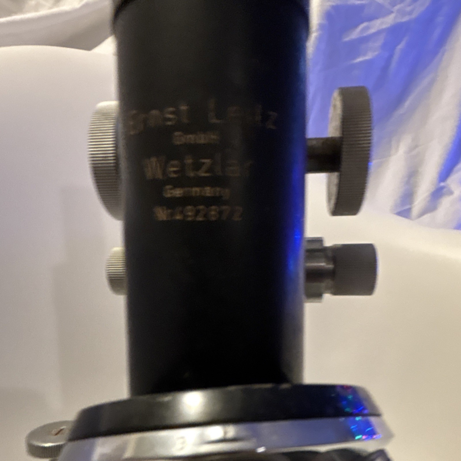 Ernst Leitz Wetzlar Germany Microscope Nr. 92872 with Objectives & Wooden Case