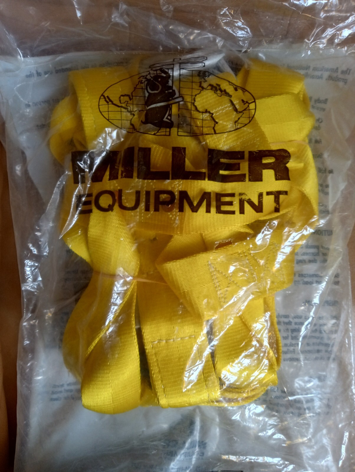 MILLER EQUIPMENT 8095 LARGE BODY UTILITY SAFETY HARNESS - NOS