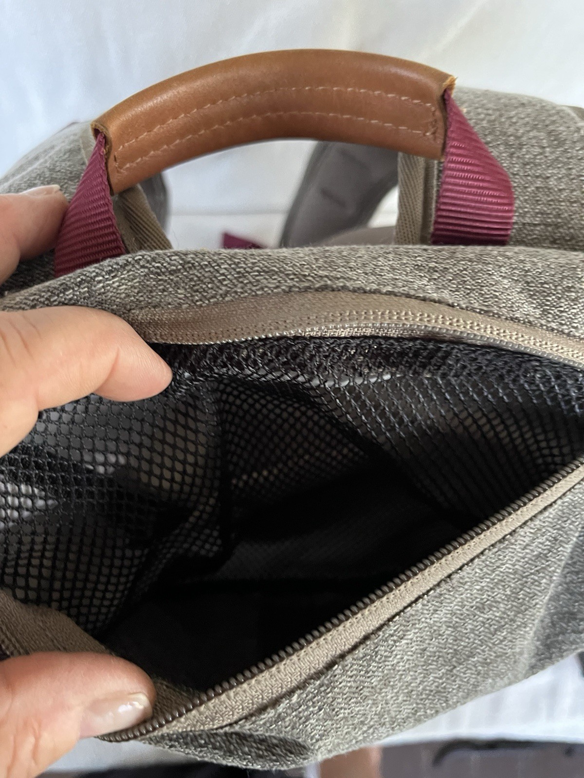 Eddie Bauer Bygone 25L Front Load Backpack READ