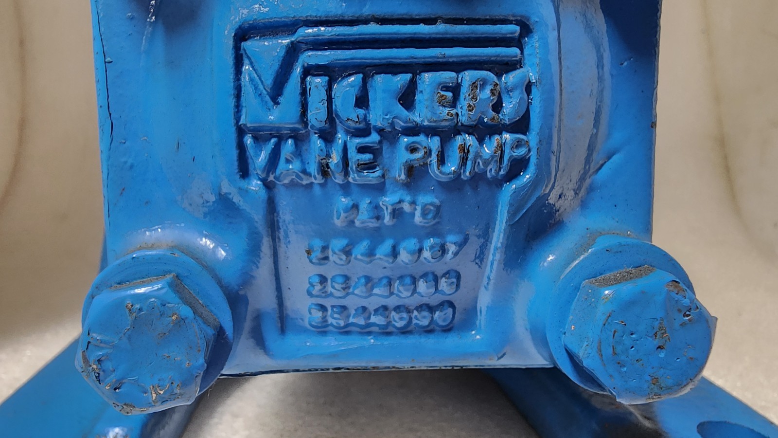 Vickers Vane Pump V114351C10 Quick Ship NOS