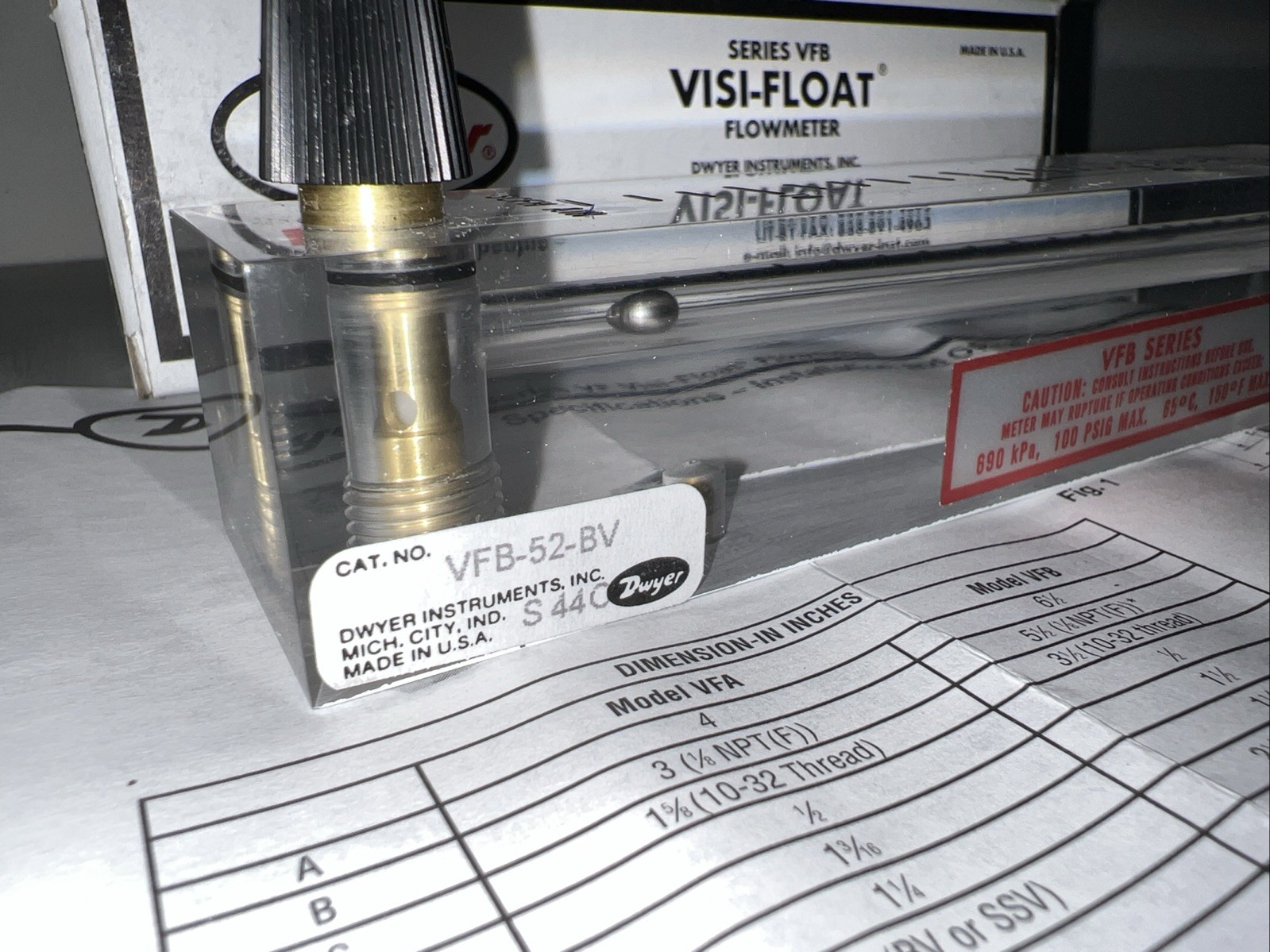 Dwyer VFB-52-BV Visi-Float Flowmeter ~New