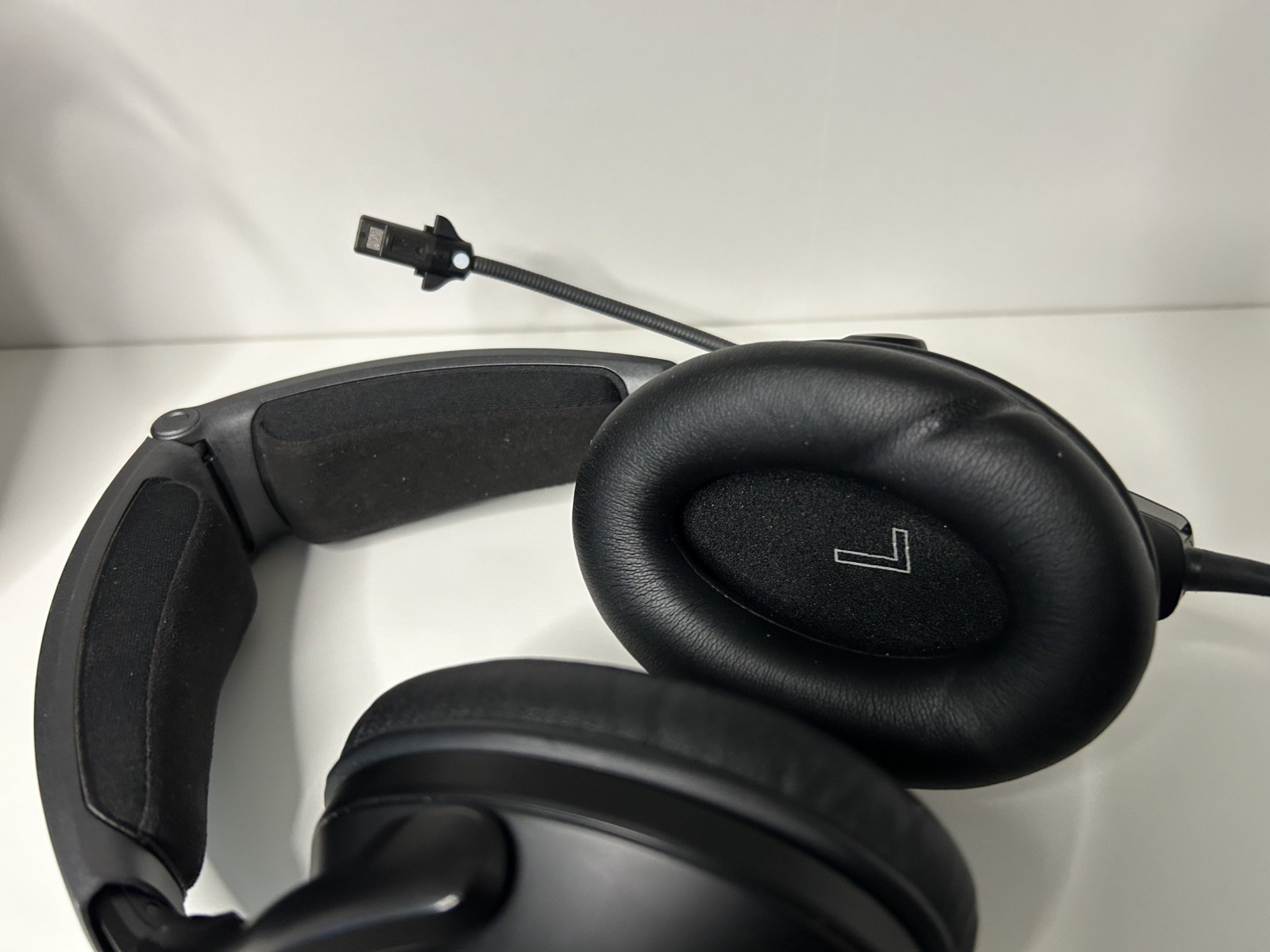 Bose A30 Aviation Headset - Bluetooth - Dual GA Plug