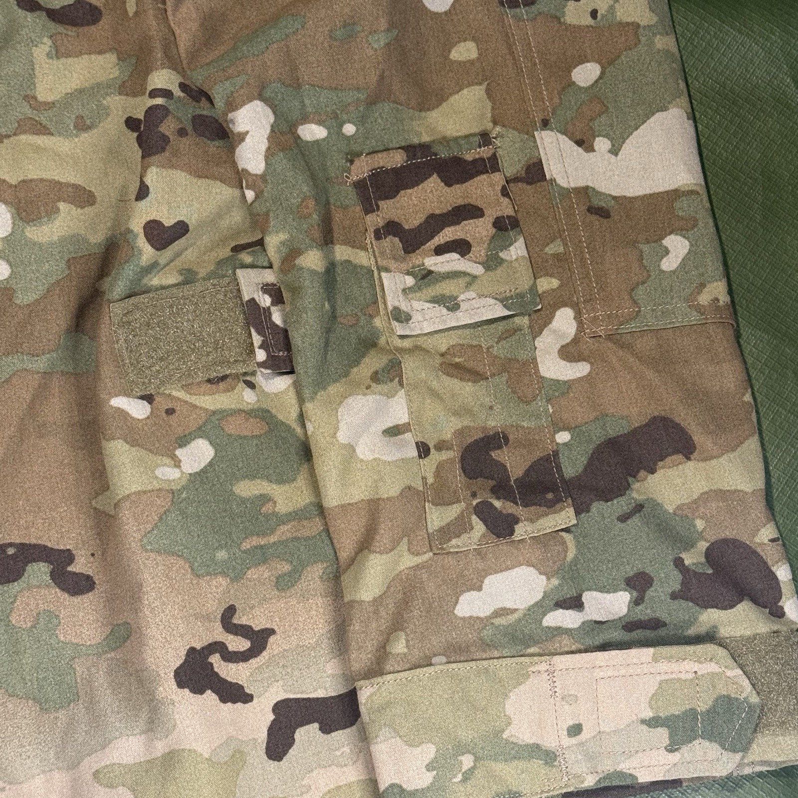 USGI A2CU Aircrew Combat Coat & Trousers Multicam / OCP Large - Regular
