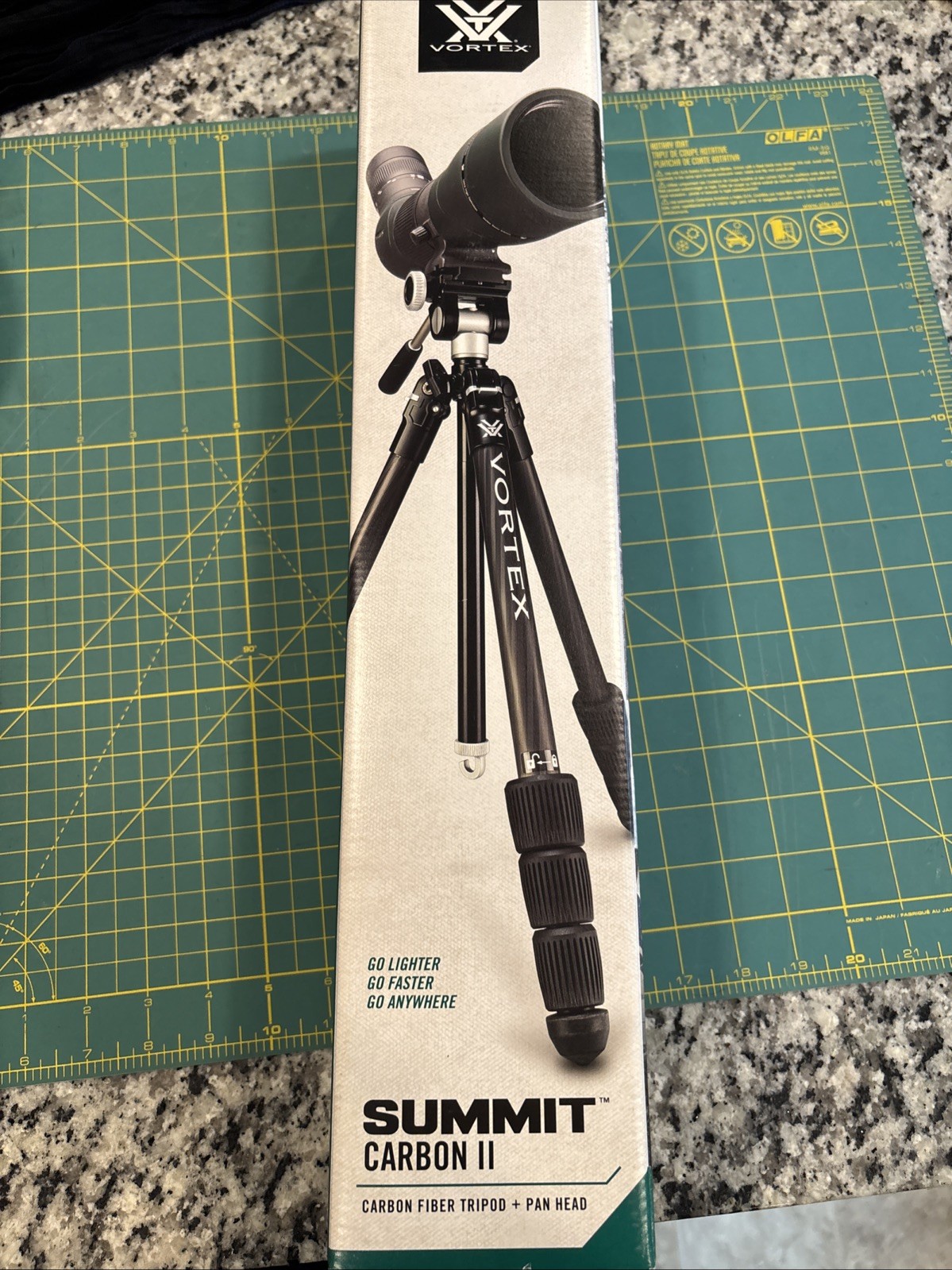 Vortex Optics Summit Carbon II Tripod Kit Tripod and Pan Head
