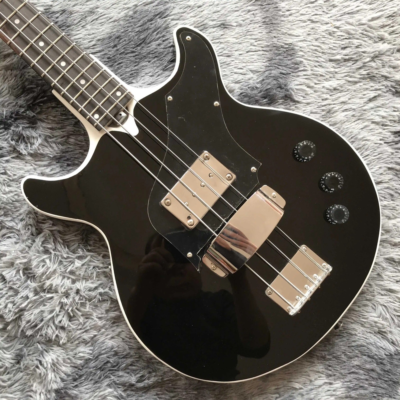 4 String Electric Bass Guitar 24 Fret Active Style HH Pickup Black Finish