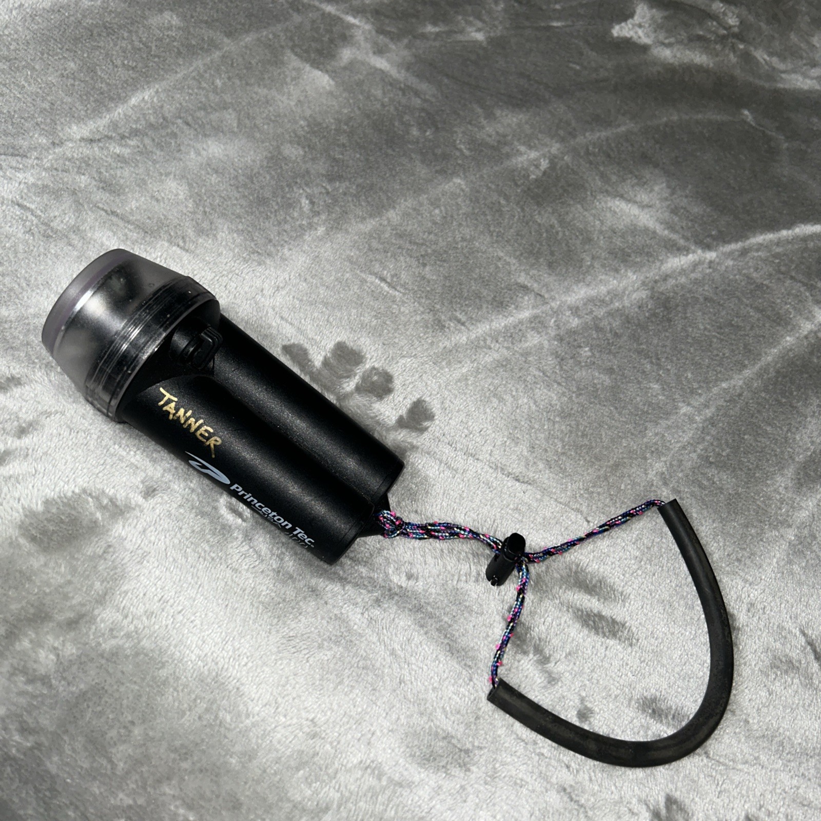 Princeton Tec 400 Dive Light Black For Parts Untested