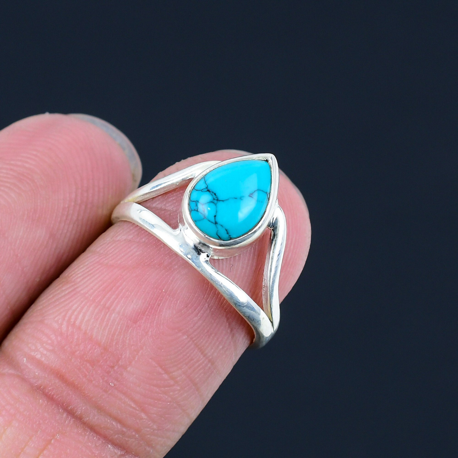 Turquoise Gemstone Ring Solid 925 Sterling Silver Pleasant For Her Mom Love