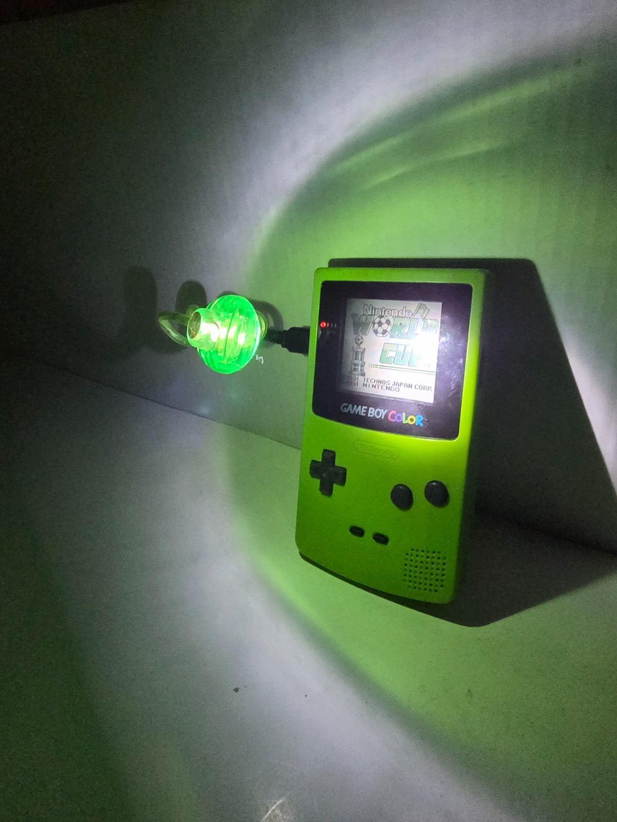 NEW Super Bright LED Worm/Snake Light for Game Boy Color No Batteries Required G