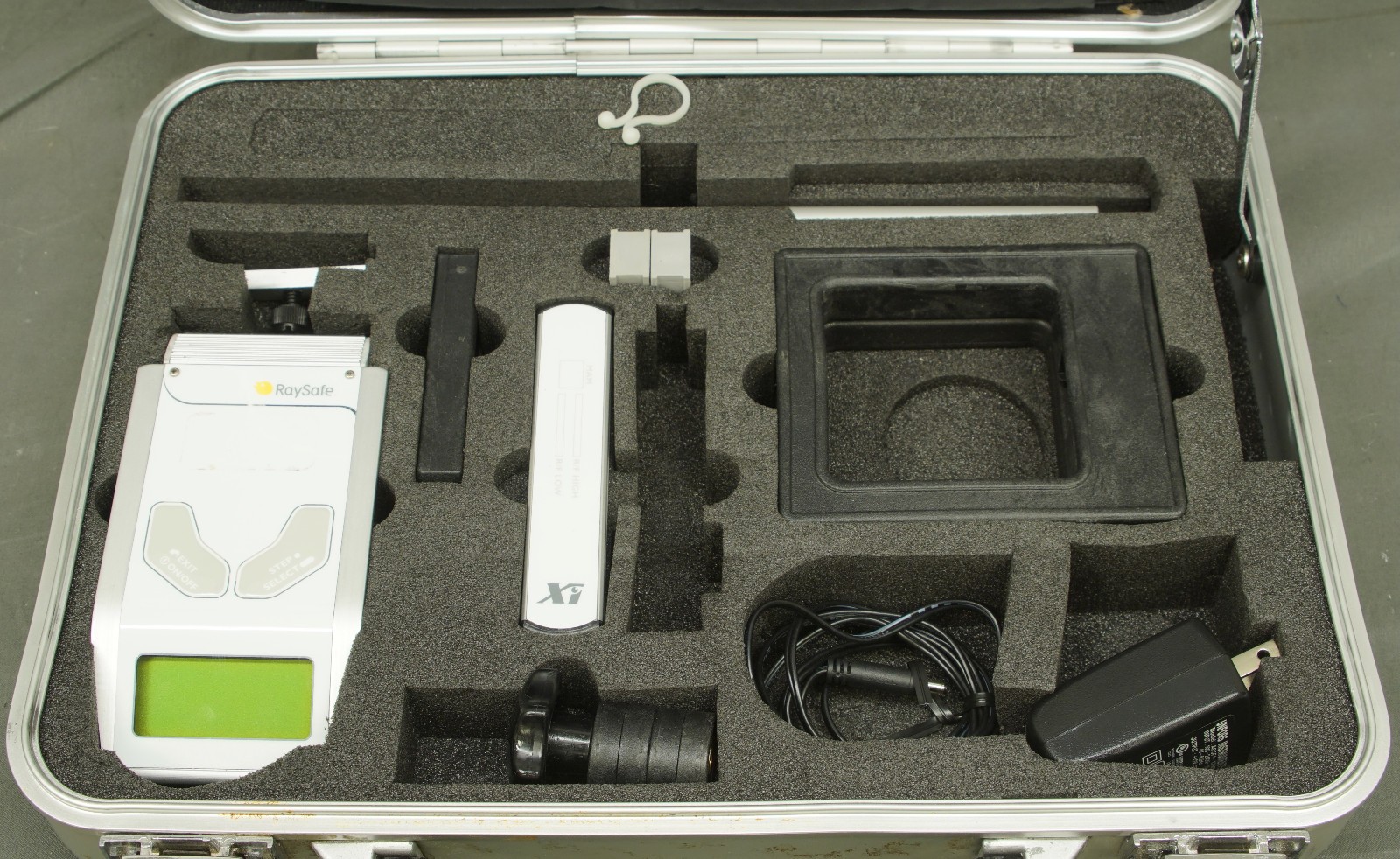 Unfors 8201023-D Xi Radiation Meter Base Unit (R21)