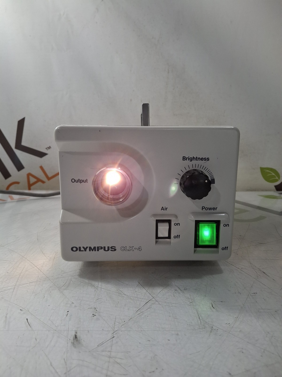 Olympus CLK-4 Light Source