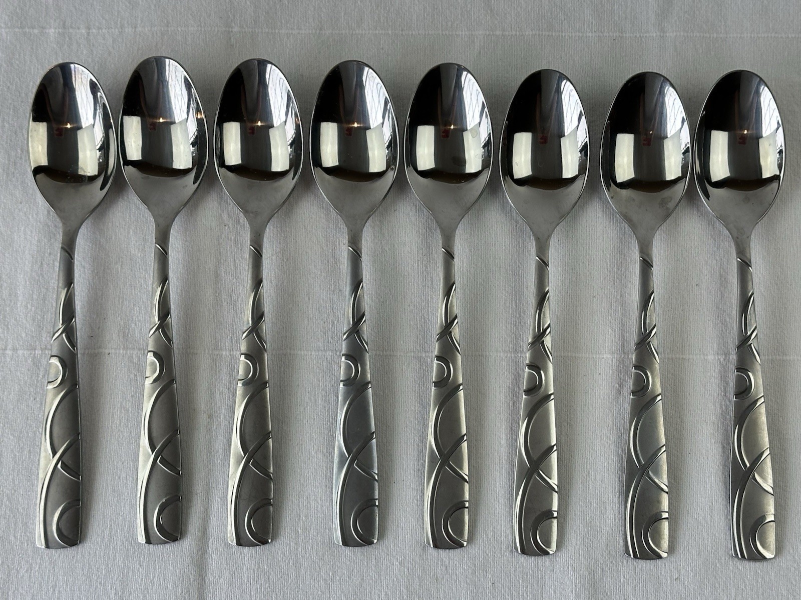 Cambridge Conquest Sand 8 Piece Tablespoon soup Set 8" Stainless Steel Swirls